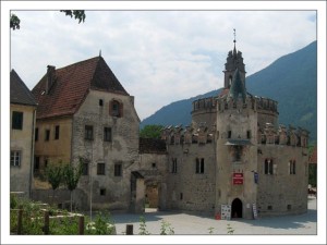 Итальянские замки. Новачелла фото